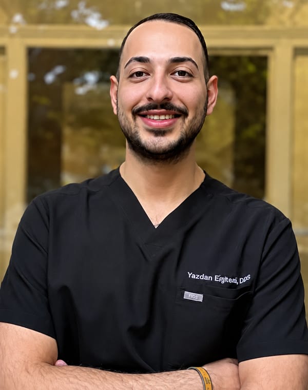 Dr. Yazdan Eighaeisedeh